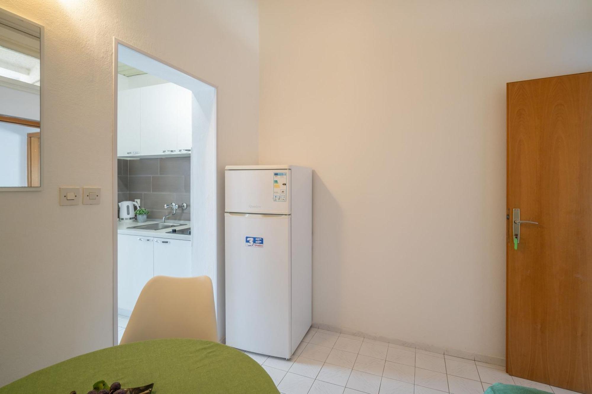 Laidback Apartments Orebic Phòng bức ảnh